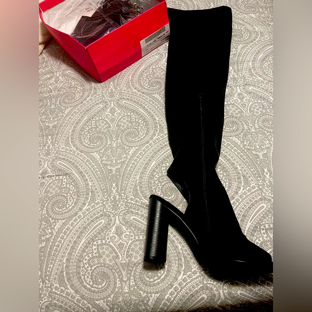 🖤Black Nylon stretch Peep toe 4in  circular heel Boot🖤